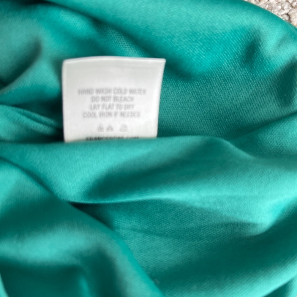 Green Mini Skirt - Picture 6 of 6